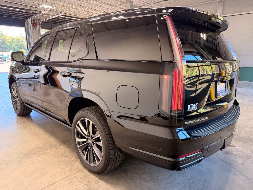 Used 2026 Cadillac Escalade Sport w/ Touring Package AWD/4WD image 5