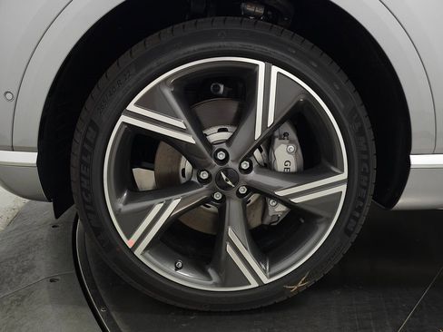 Used 2026 Genesis GV80 3.5T Prestige image 8