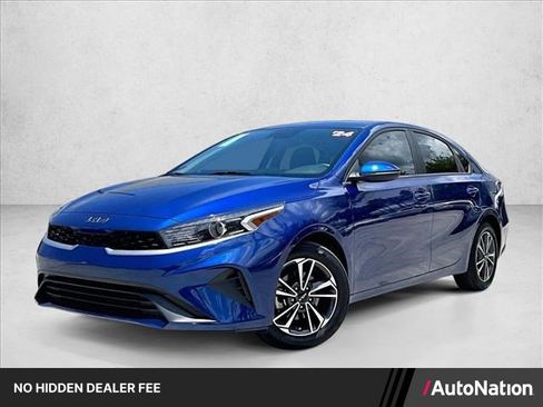 Used 2024 Kia Forte LXS w/ LXS Technology Package FWD image 1