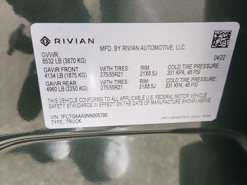 Used 2022 Rivian R1T Adventure image 17