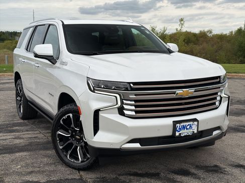 Used 2023 Chevrolet Tahoe High Country w/ Premium Package 2 AWD/4WD image 5