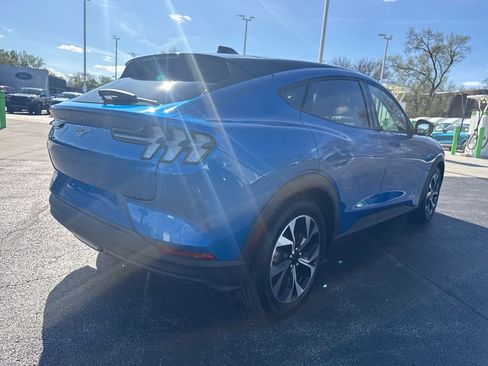 Used 2025 Ford Mustang Mach-E Select AWD/4WD image 8