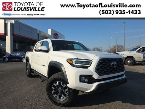 Used 2023 Toyota Tacoma TRD Off-Road w/ Technology Package image 1
