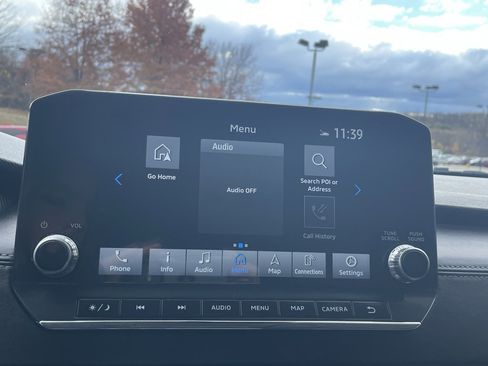 Used 2024 Mitsubishi Outlander SE image 37