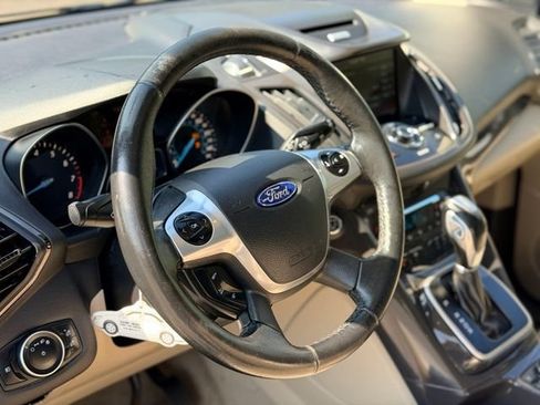 Used 2015 Ford Escape Titanium w/ Canadian Touring Package AWD/4WD image 8