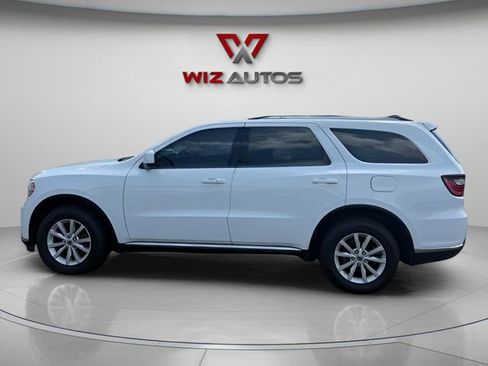Used 2020 Dodge Durango SXT AWD/4WD image 2