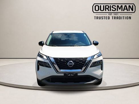 Used 2023 Nissan Rogue S AWD/4WD image 4