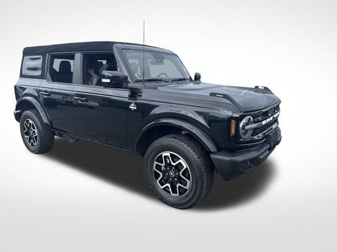 Used 2023 Ford Bronco Outer Banks image 8