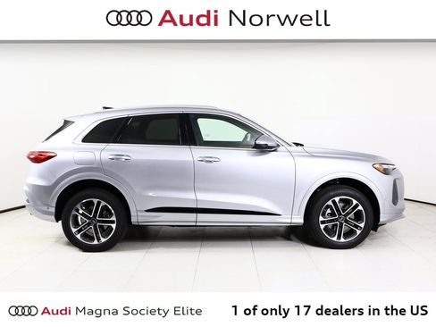New 2026 Audi Q5 Premium AWD/4WD image 17