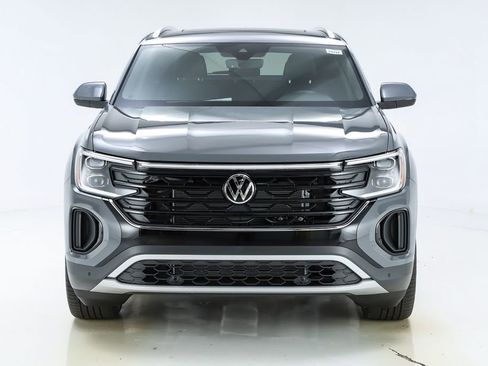 New 2026 Volkswagen Atlas Cross Sport SE image 16