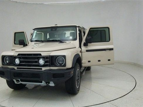 Used 2024 INEOS Grenadier Fieldmaster Edition image 72