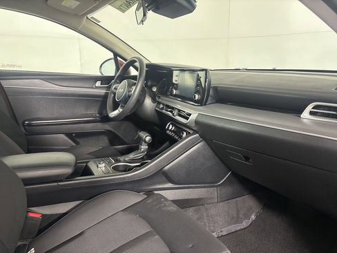 Used 2022 Kia K5 LXS image 28