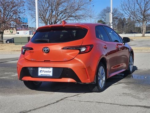 Used 2025 Toyota Corolla SE image 5