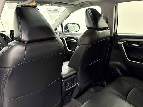Certified 2021 Toyota RAV4 XLE Premium image 25