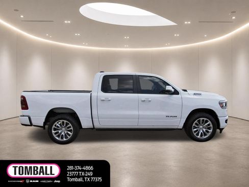 Used 2023 RAM 1500 Laramie AWD/4WD image 8
