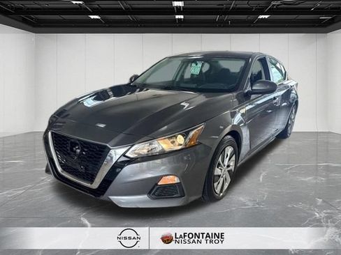 Used 2020 Nissan Altima 2.5 S FWD image 1