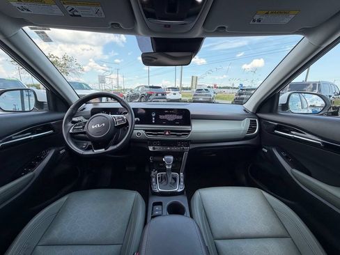 Certified 2024 Kia Seltos SX w/ SX Sunroof Package AWD/4WD image 29
