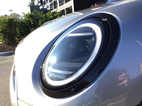 Certified 2025 MINI Cooper S image 26