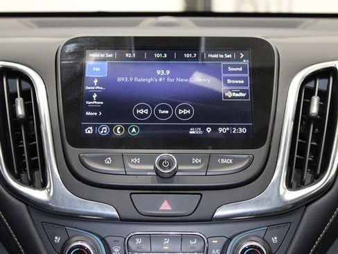 Used 2021 Chevrolet Equinox Premier image 38