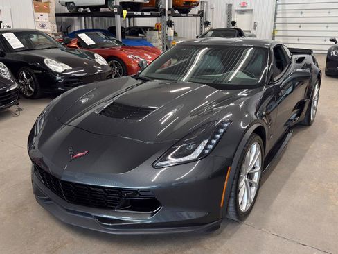 Used 2019 Chevrolet Corvette Grand Sport RWD image 17