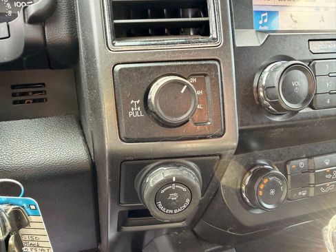Used 2019 Ford F150 XLT w/ Equipment Group 301A Mid AWD/4WD image 10