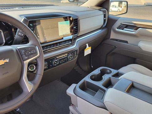 New 2026 Chevrolet Silverado 1500 LT w/ Texas Edition Plus RWD image 17