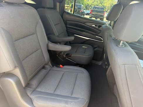Used 2024 Chevrolet Traverse LT AWD/4WD image 19