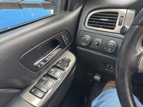 Used 2014 Chevrolet Silverado 3500 LTZ w/ LTZ Plus Package image 25