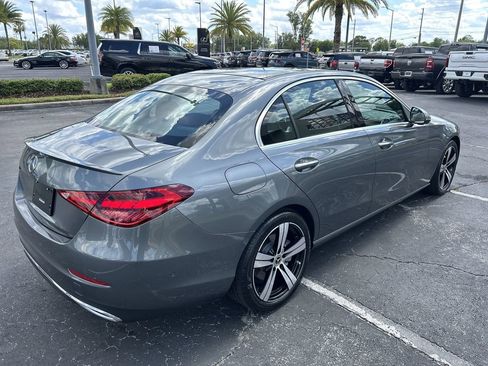 Used 2024 Mercedes-Benz C 300 Sedan image 3