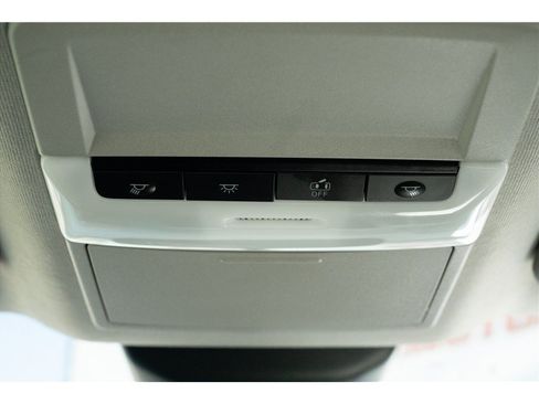 Used 2024 Nissan Sentra SV FWD image 22
