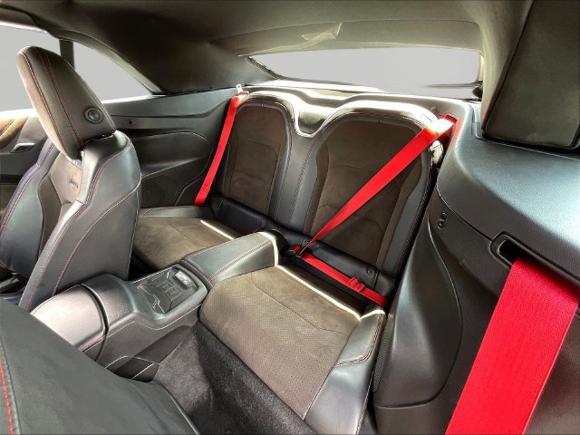 Used 2018 Chevrolet Camaro ZL1 RWD image 20