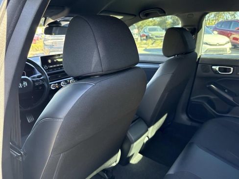 Used 2022 Honda Civic Sport image 14