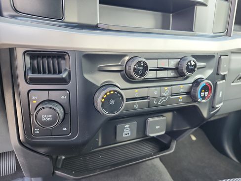New 2026 Ford F250 XL w/ STX Appearance Package image 31