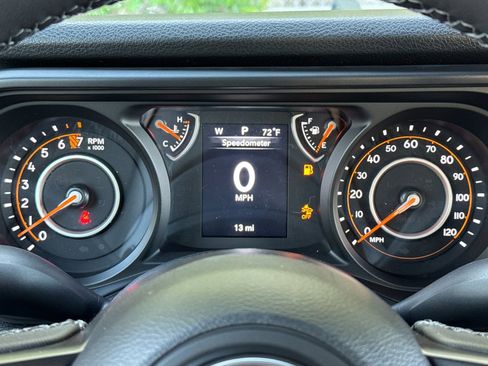 New 2026 Jeep Gladiator Sport image 23