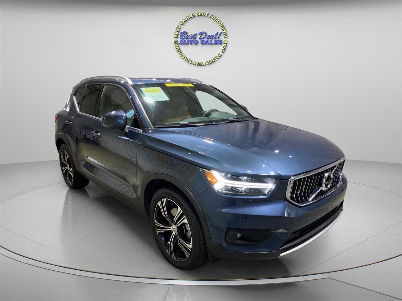 Used 2020 Volvo XC40 T5 Inscription w/ Protection Package Premier AWD/4WD image 6
