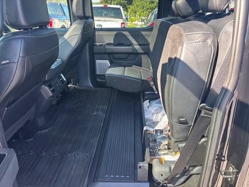 Used 2024 Ford F150 Lariat w/ Equipment Group 502A High AWD/4WD image 19