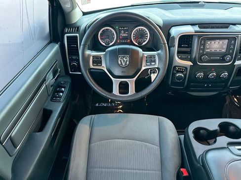 Used 2021 RAM 1500 Classic SLT image 21