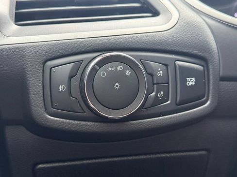 Used 2020 Ford Edge SEL FWD image 20