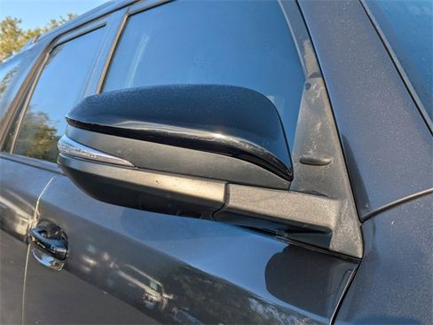 Used 2019 Toyota 4Runner Limited image 10