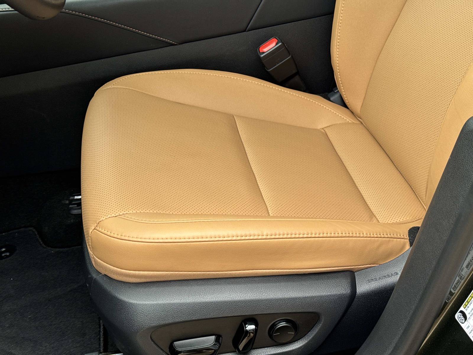 Certified 2026 Lexus RX 350 FWD w/ Accessory Package (Z1) image 13