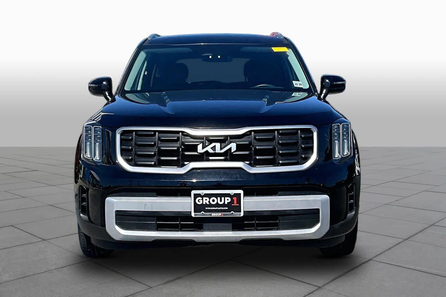 Used 2024 Kia Telluride S AWD/4WD image 4
