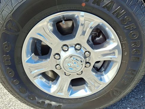 Used 2026 RAM 2500 Big Horn AWD/4WD image 9