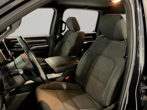 Used 2019 RAM 1500 Big Horn AWD/4WD image 22