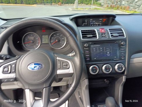 Used 2018 Subaru Forester 2.5i Premium w/ All-Weather Package AWD/4WD image 18