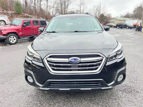 Used 2018 Subaru Outback 2.5i Limited image 2