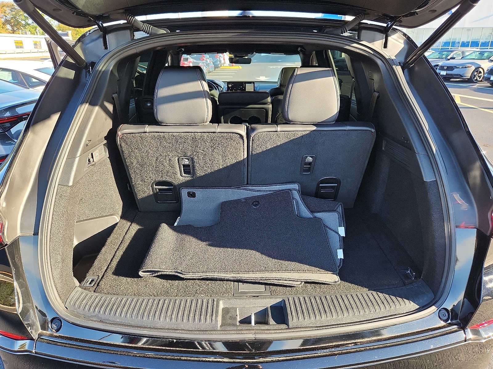 Used 2023 Acura MDX A-Spec AWD/4WD image 27