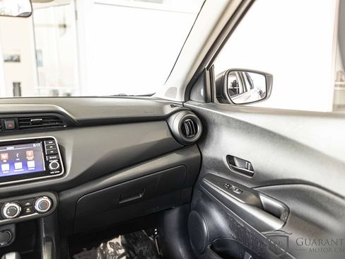 Used 2022 Nissan Kicks S image 35