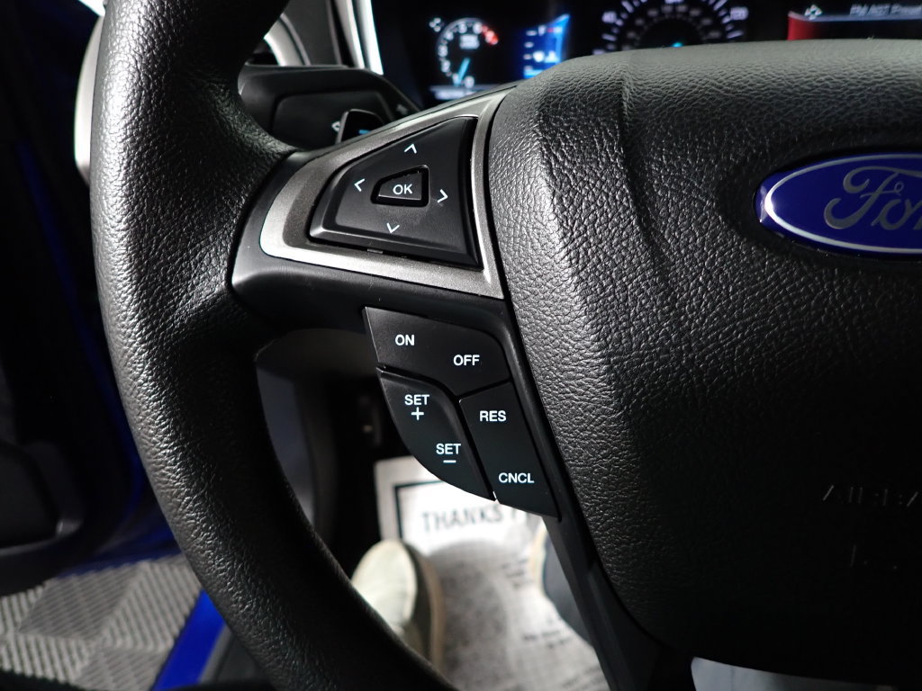 Used 2017 Ford Fusion SE w/ Fusion SE Technology Package FWD image 24