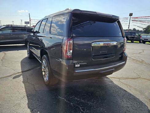 Used 2016 GMC Yukon Denali w/ Open Road Package AWD/4WD image 33