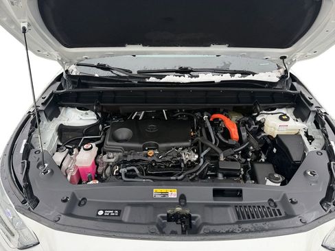 Used 2022 Toyota Highlander XLE image 24